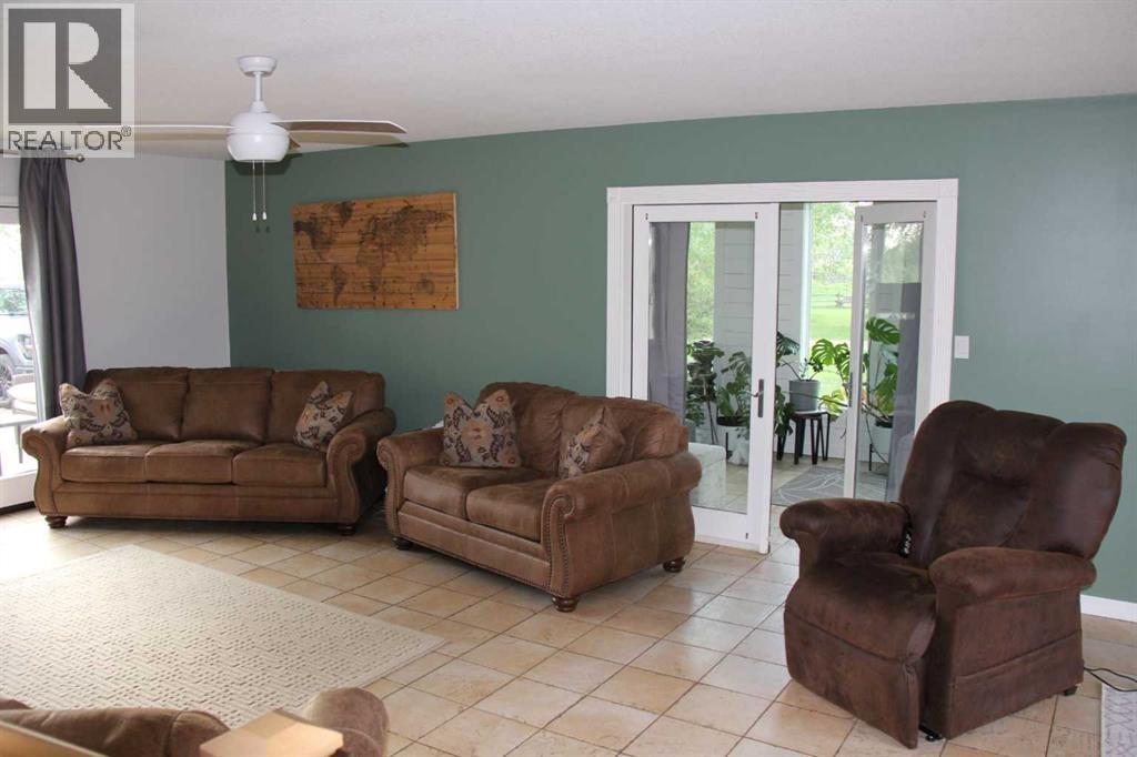 40032 Range Road 220 — photo 18