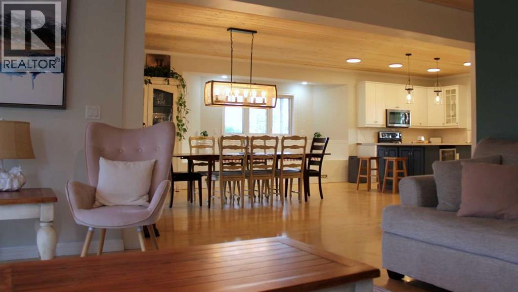 40032 Range Road 220 — photo 8