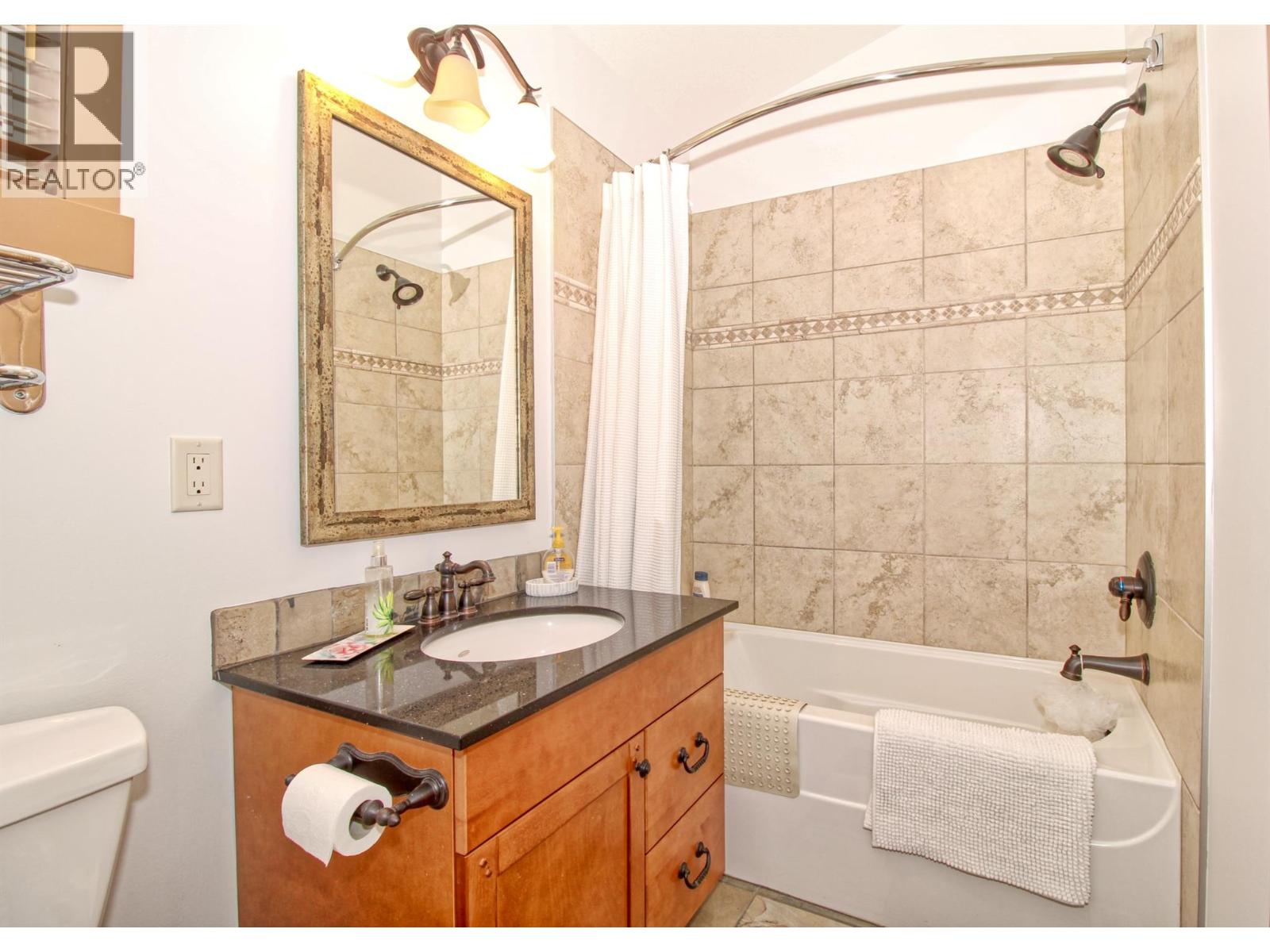62 6931 Barcelona Drive, Kelowna