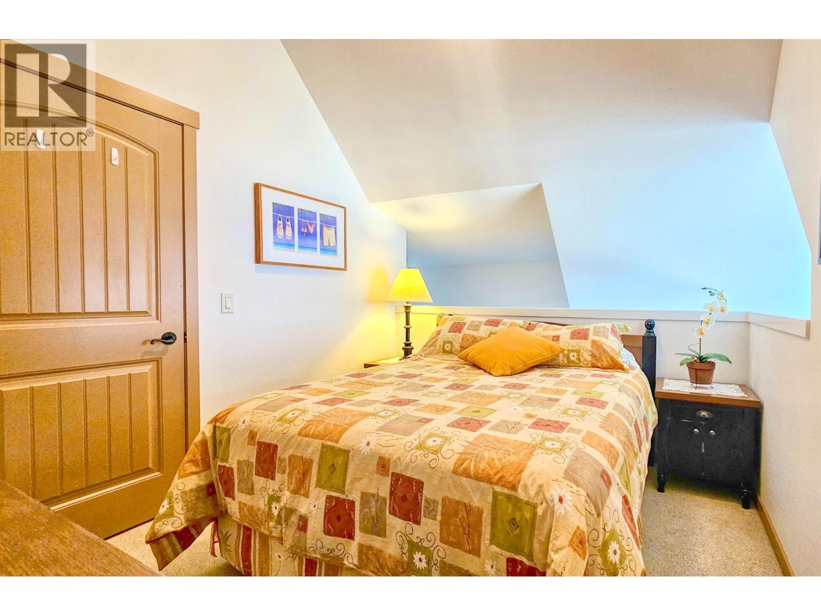 62 6931 Barcelona Drive, Kelowna
