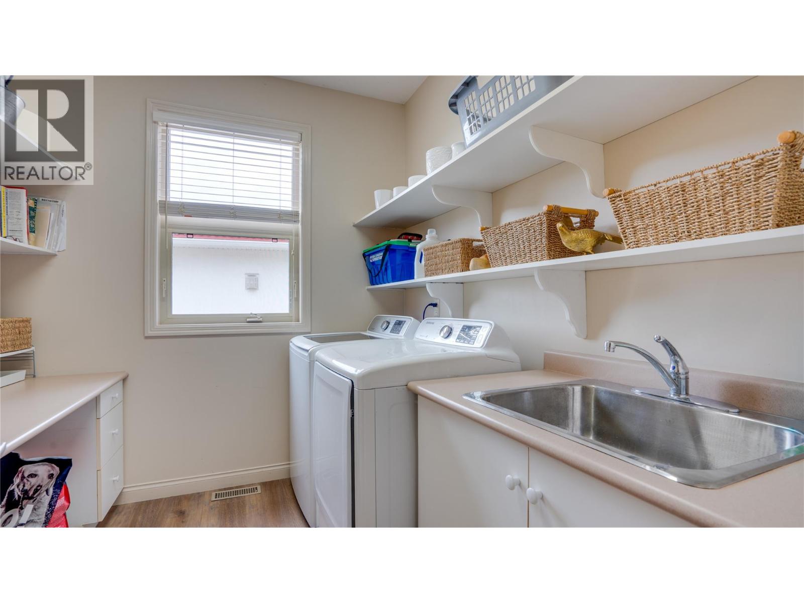 #8 Bayview Heights Lot# 8 - 25