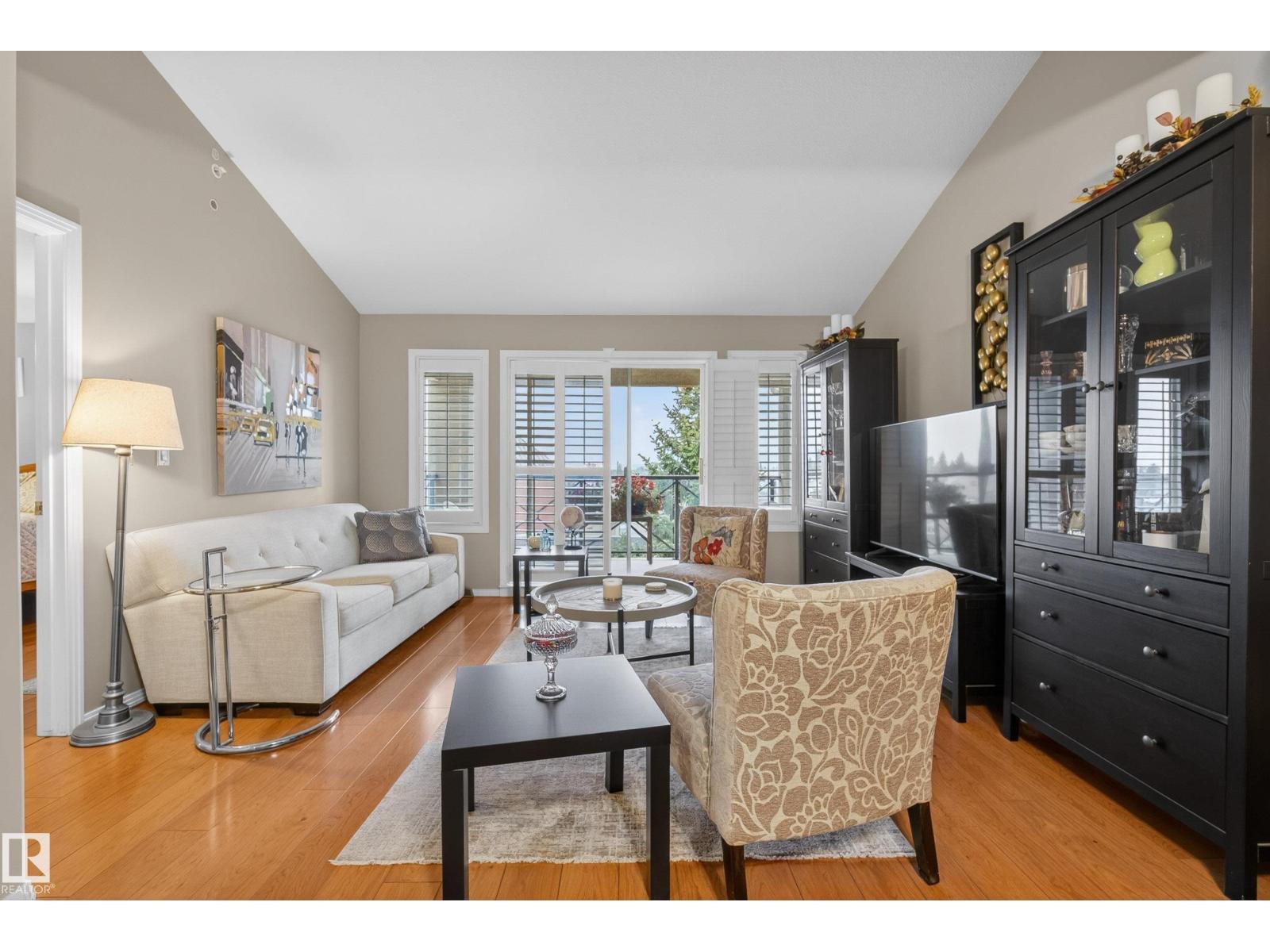 #413 8912 156 ST NW NW - 15