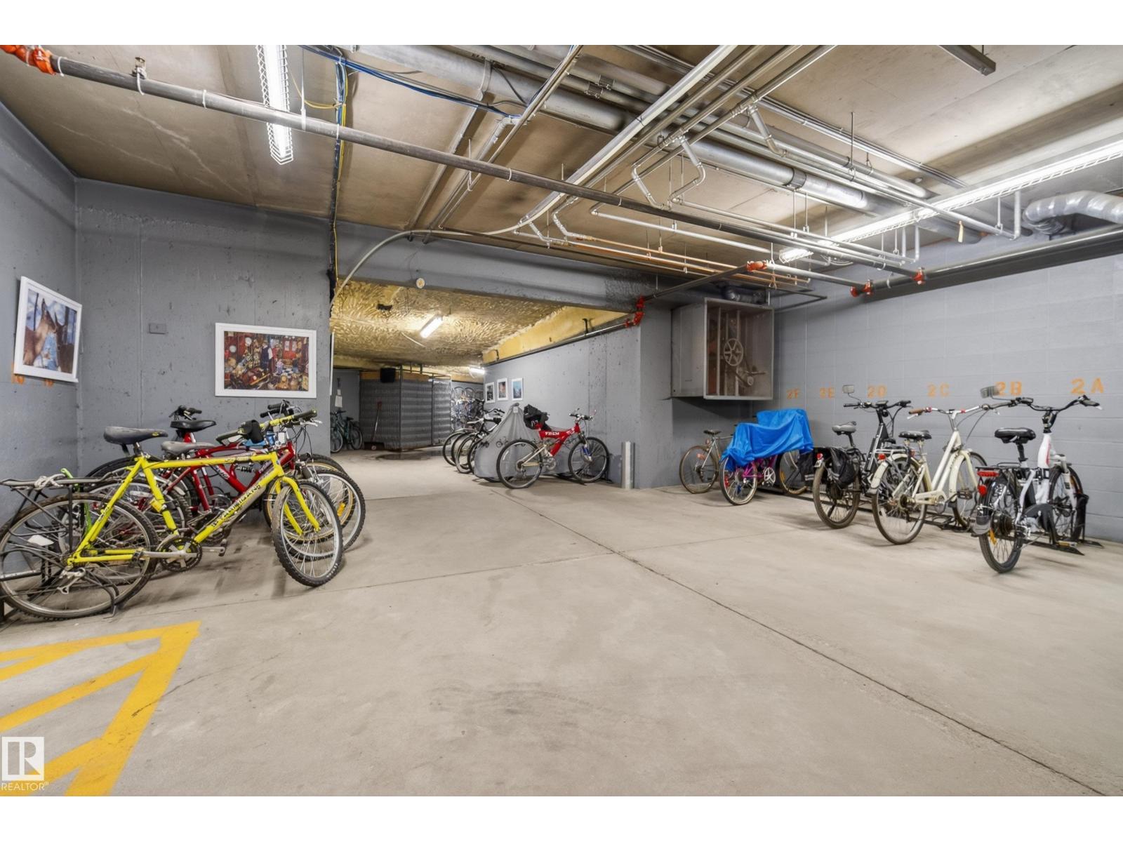 #413 8912 156 ST NW NW - 29