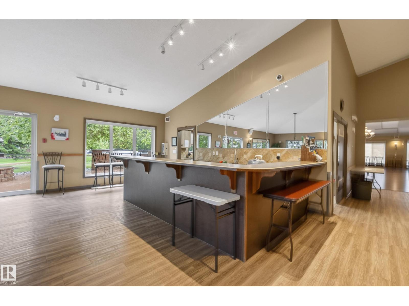 #413 8912 156 ST NW NW - 34