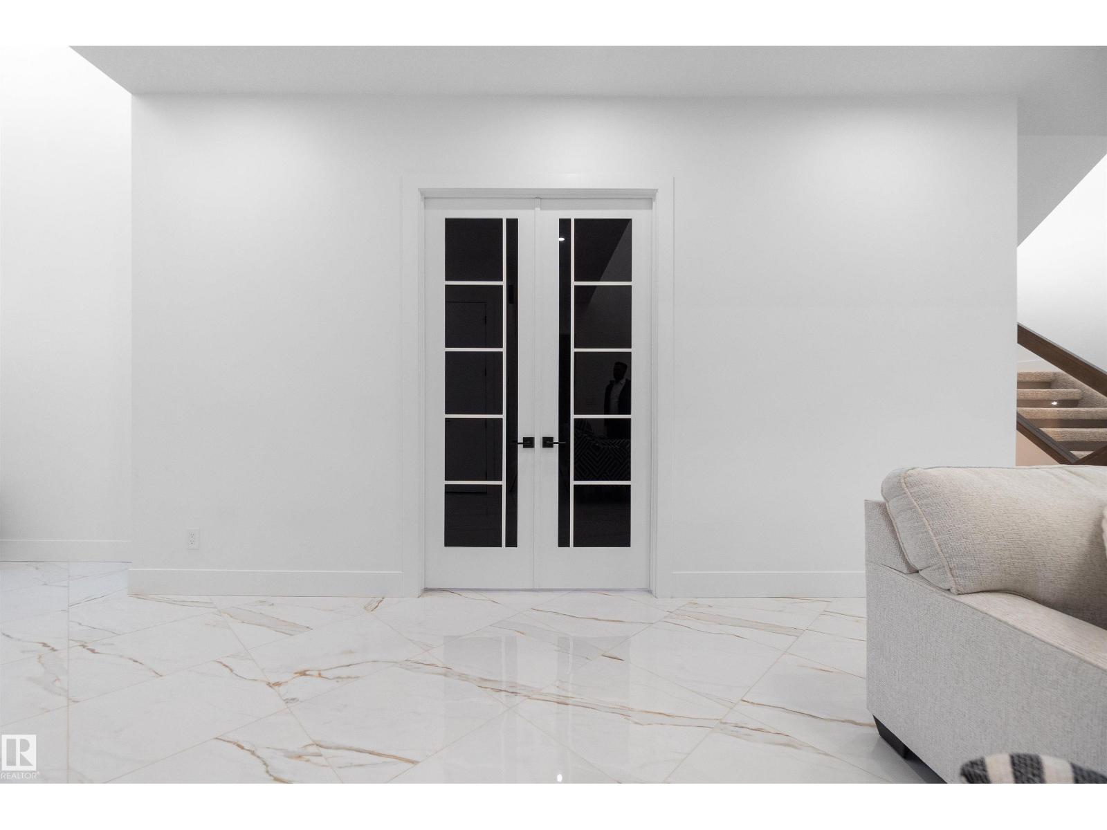 3904 GINSBURG CR NW — photo 10