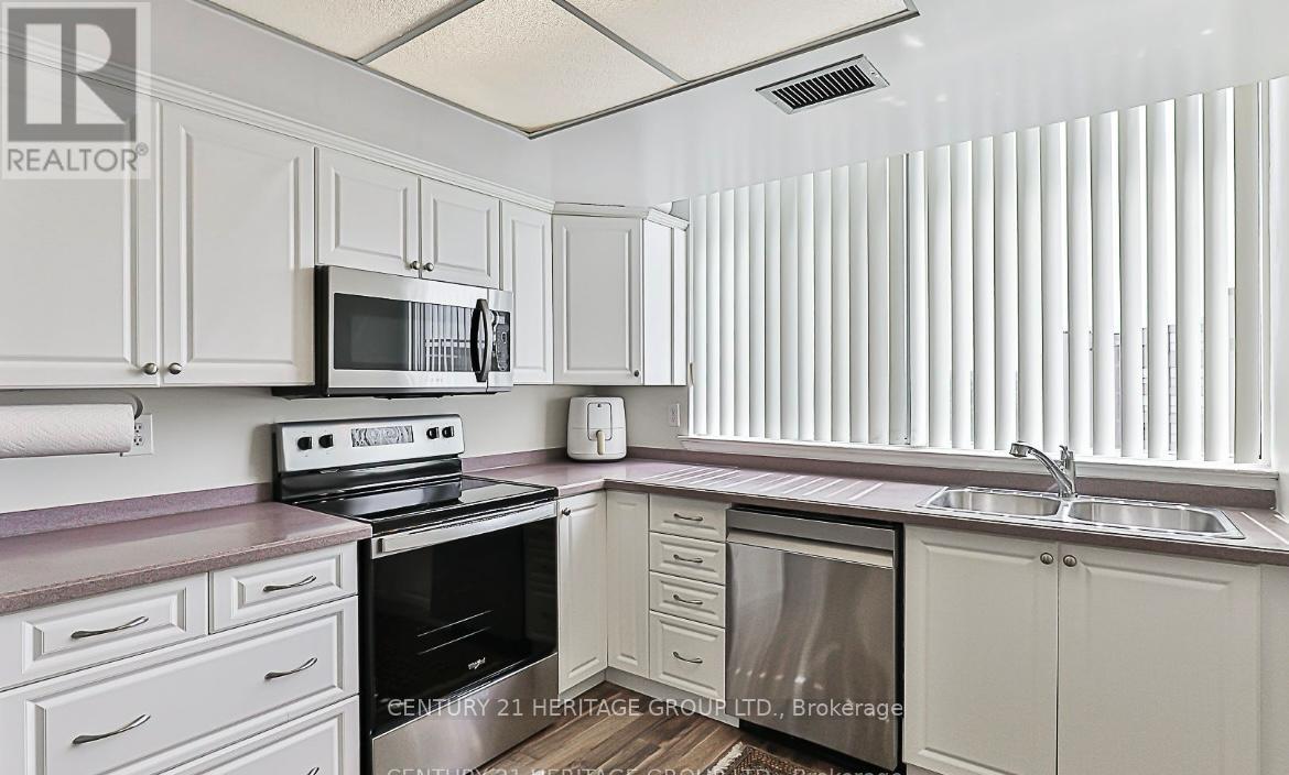 #1112 270 DAVIS DRIVE - 11