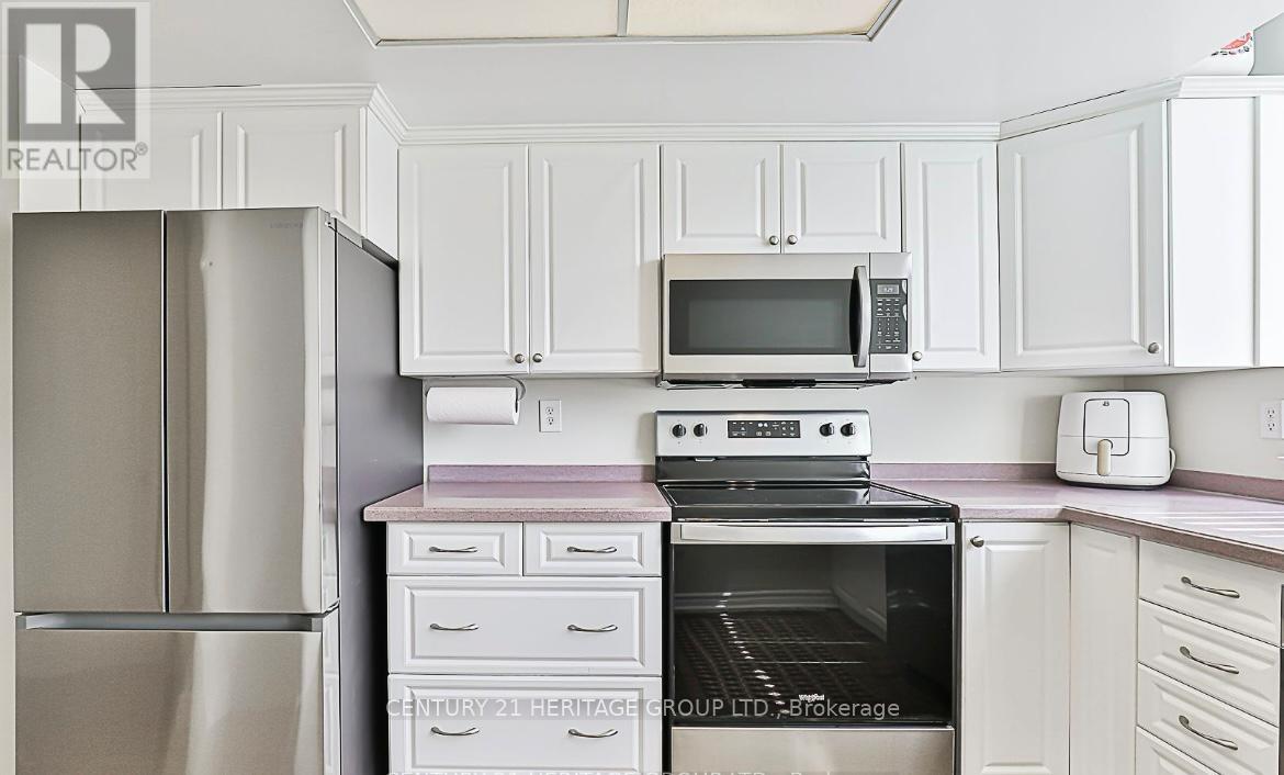 #1112 270 DAVIS DRIVE - 12