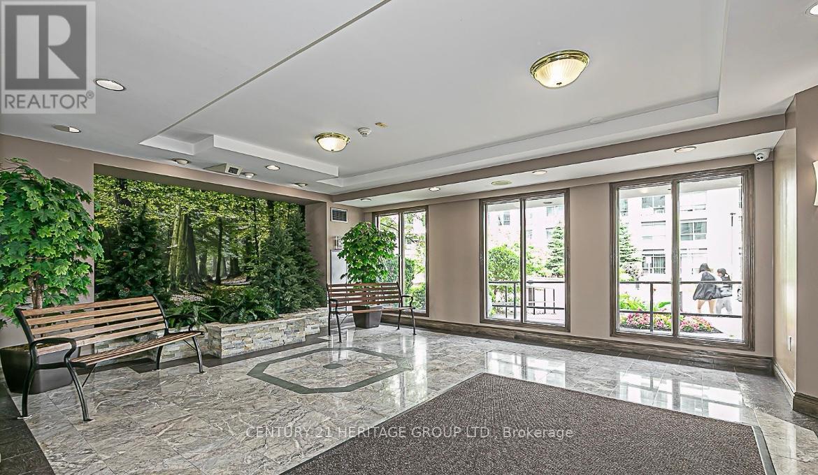 #1112 270 DAVIS DRIVE - 2