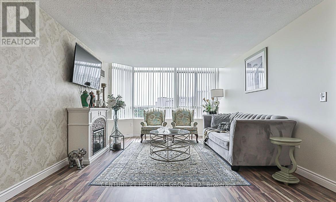 #1112 270 DAVIS DRIVE - 8