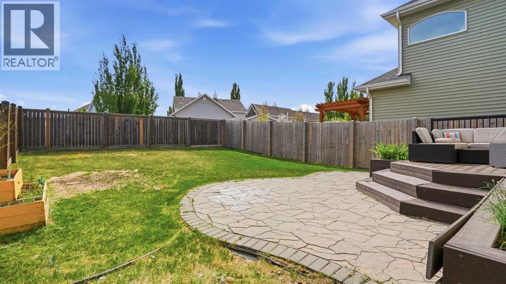 1915 77 Street SW - 32