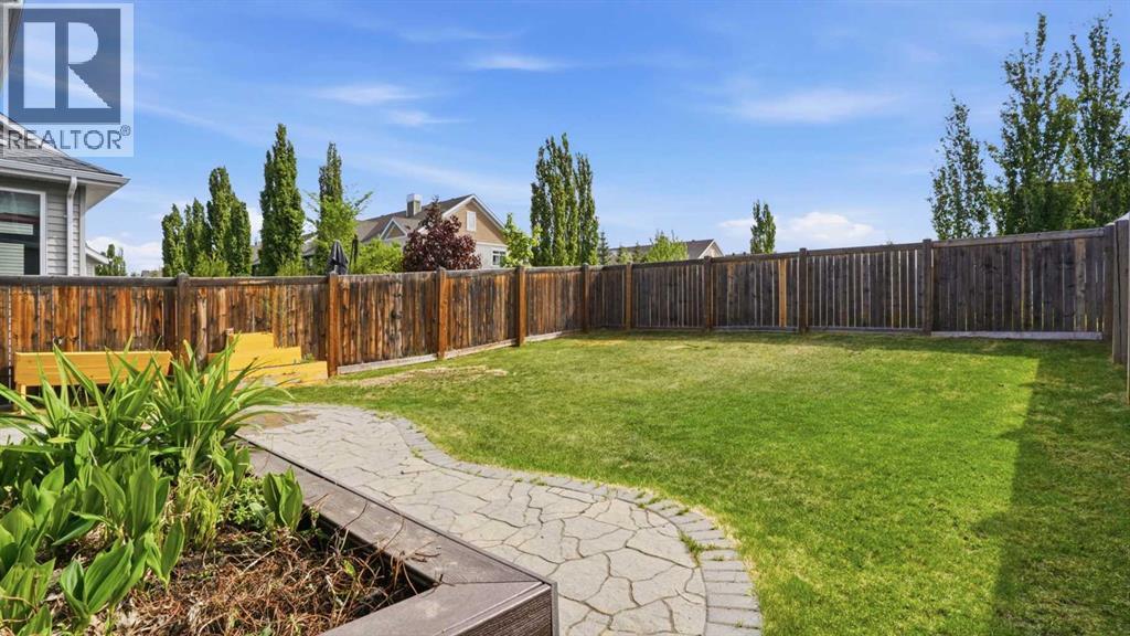 1915 77 Street SW - 34
