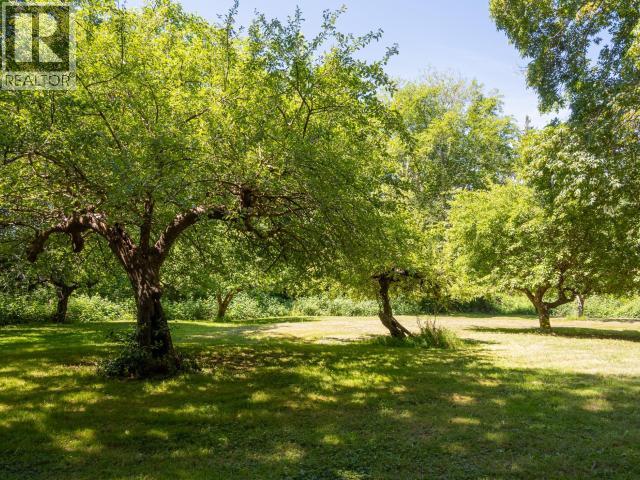 10282 PATRICK ROAD, Powell River