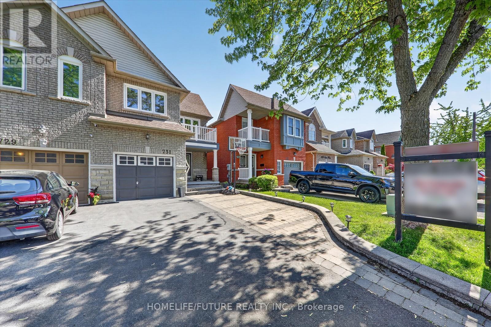 731 SWAN PLACE - 1