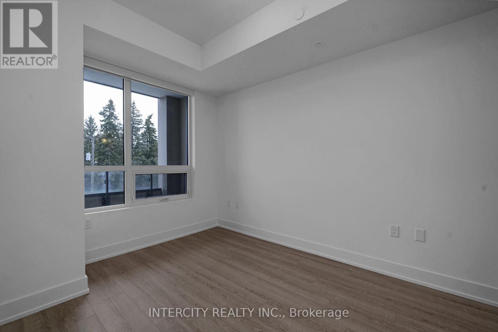 #326 2075 KING ROAD - 23