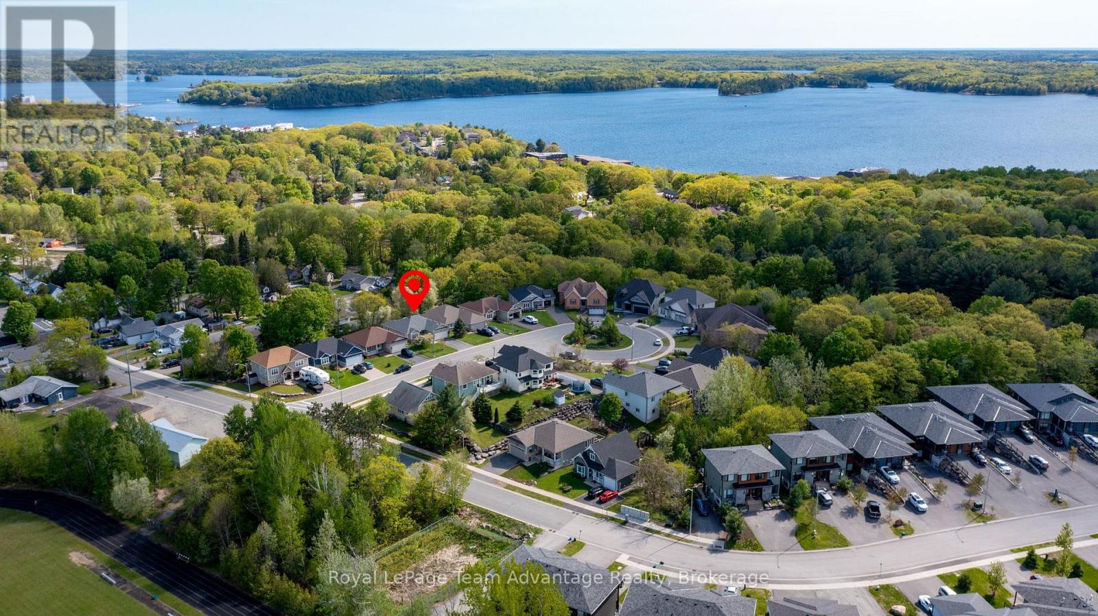 8 AVERY COURT - Image 2