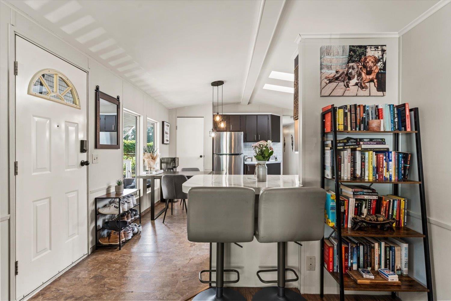 41 52324 YALE ROAD, Rosedale, Rosedale