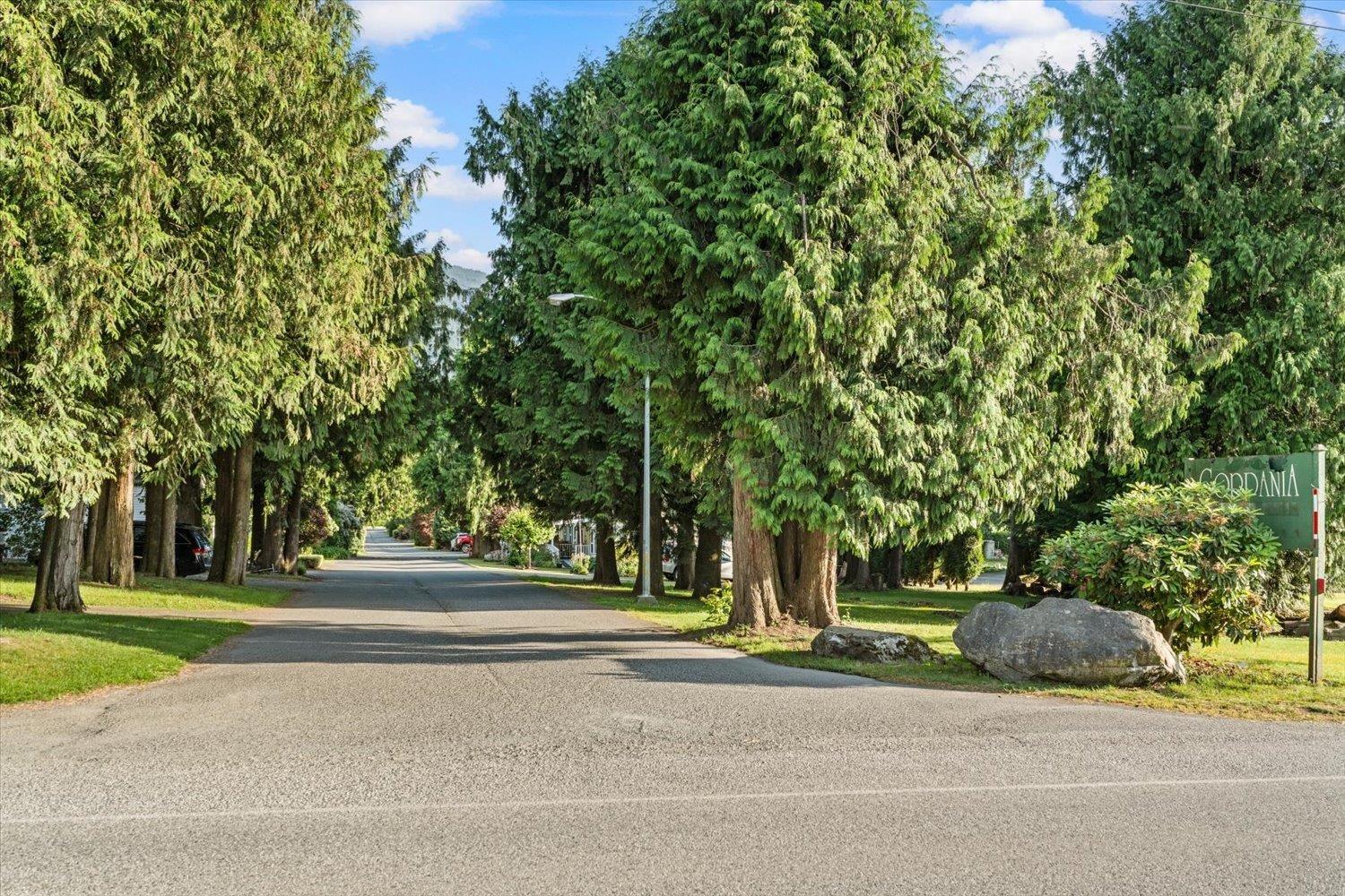 41 52324 YALE ROAD, Rosedale, Rosedale