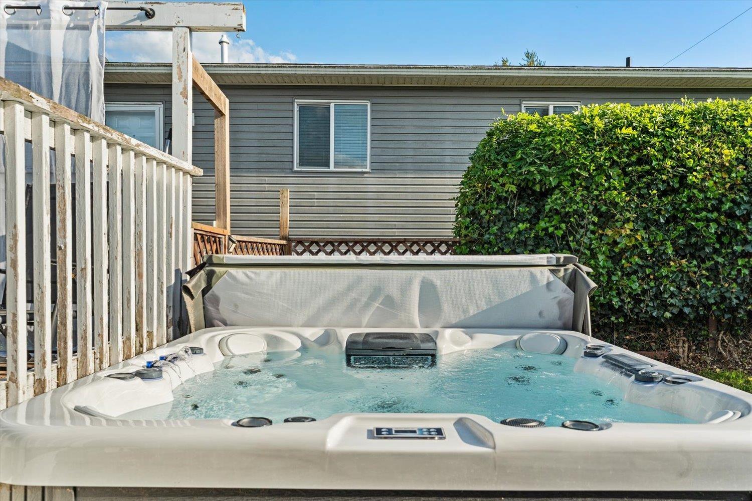 41 52324 YALE ROAD, Rosedale, Rosedale
