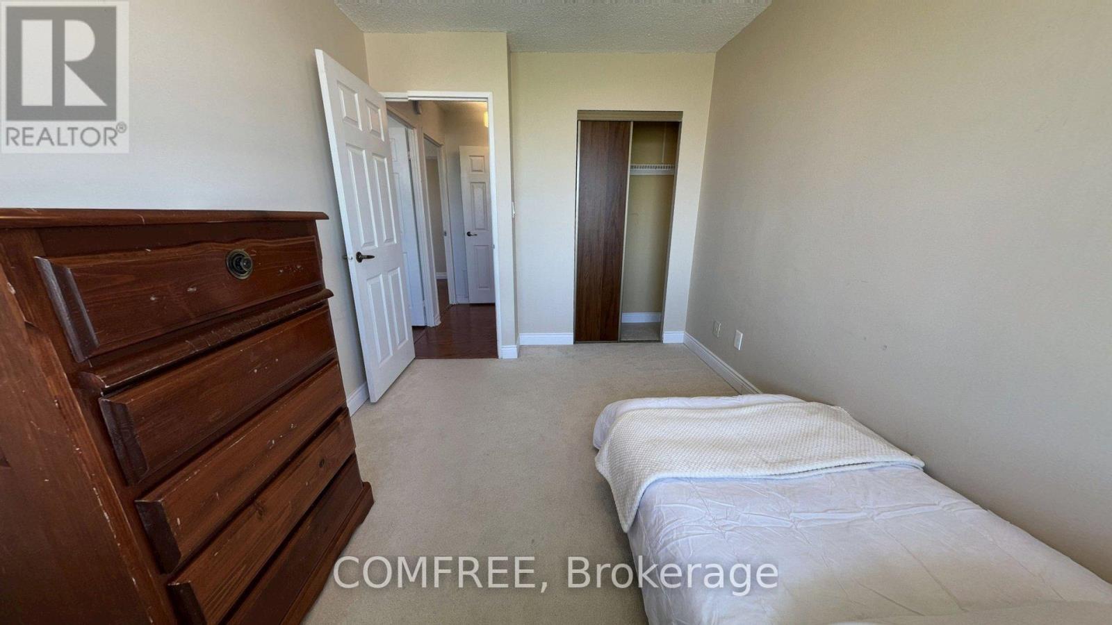 #505 55 WILLIAM STREET E - 18
