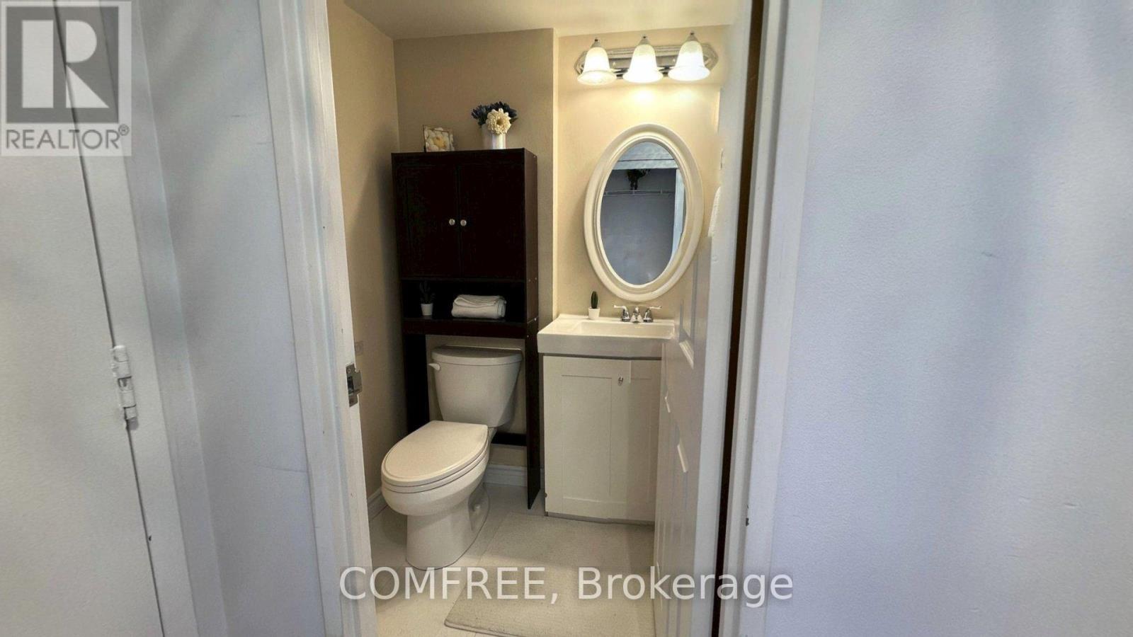 #505 55 WILLIAM STREET E - 19