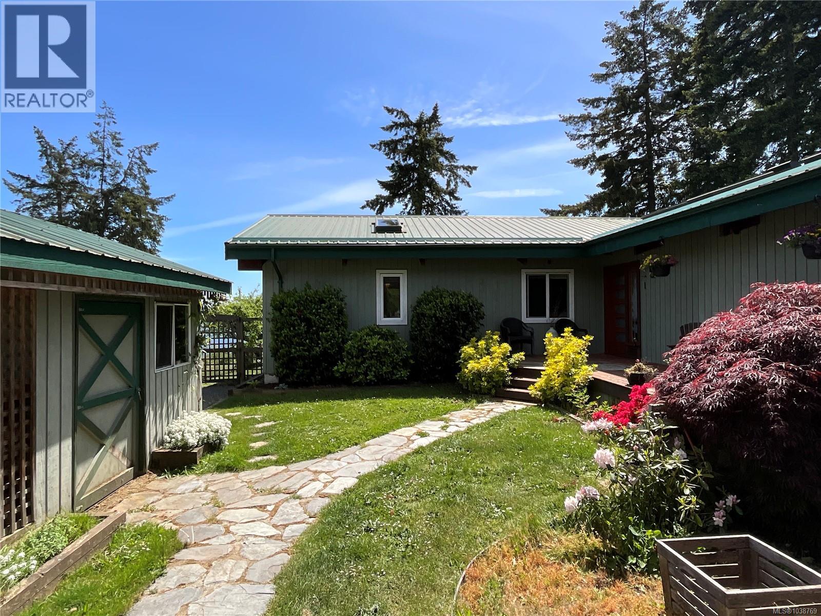 2495 Spring Beach Dr - 2