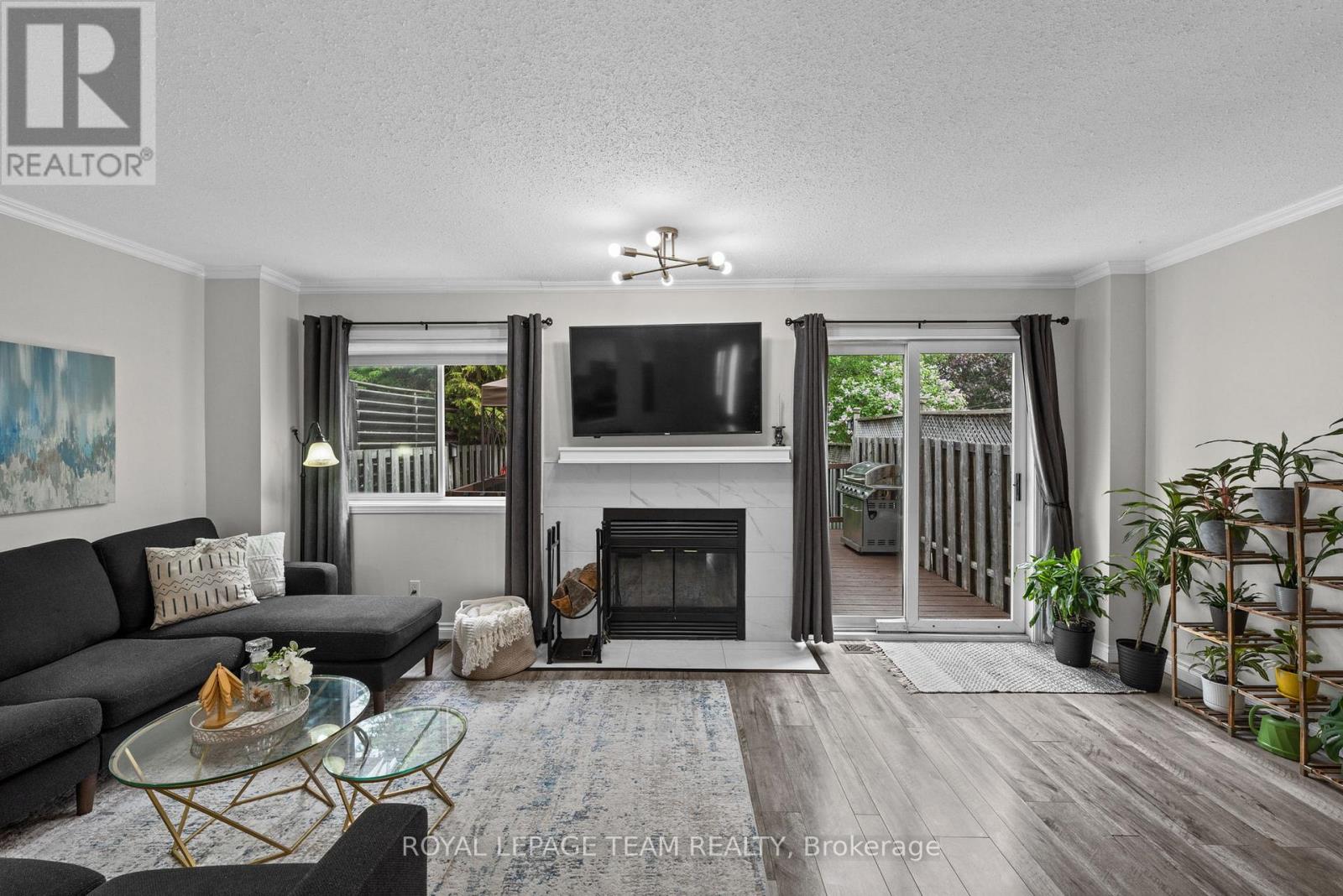 3 Bed, 2 Bath House for Sale in Ottawa – 50 SPRINGCREEK CRESCENT, Ottawa – MLS# X13231114 - Image 18