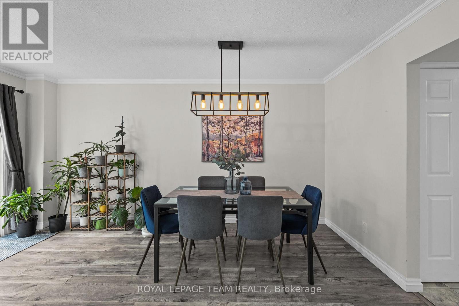 3 Bed, 2 Bath House for Sale in Ottawa – 50 SPRINGCREEK CRESCENT, Ottawa – MLS# X13231114 - Image 20