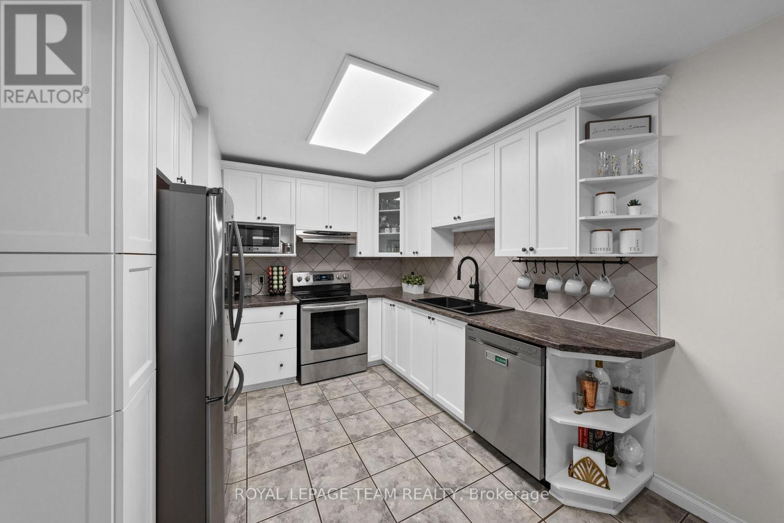 3 Bed, 2 Bath House for Sale in Ottawa – 50 SPRINGCREEK CRESCENT, Ottawa – MLS# X13231114 - Image 8