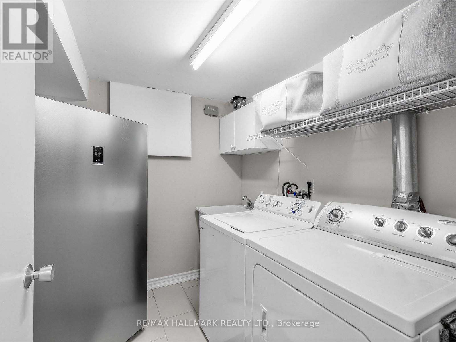 25 GRANGE AVENUE - 32