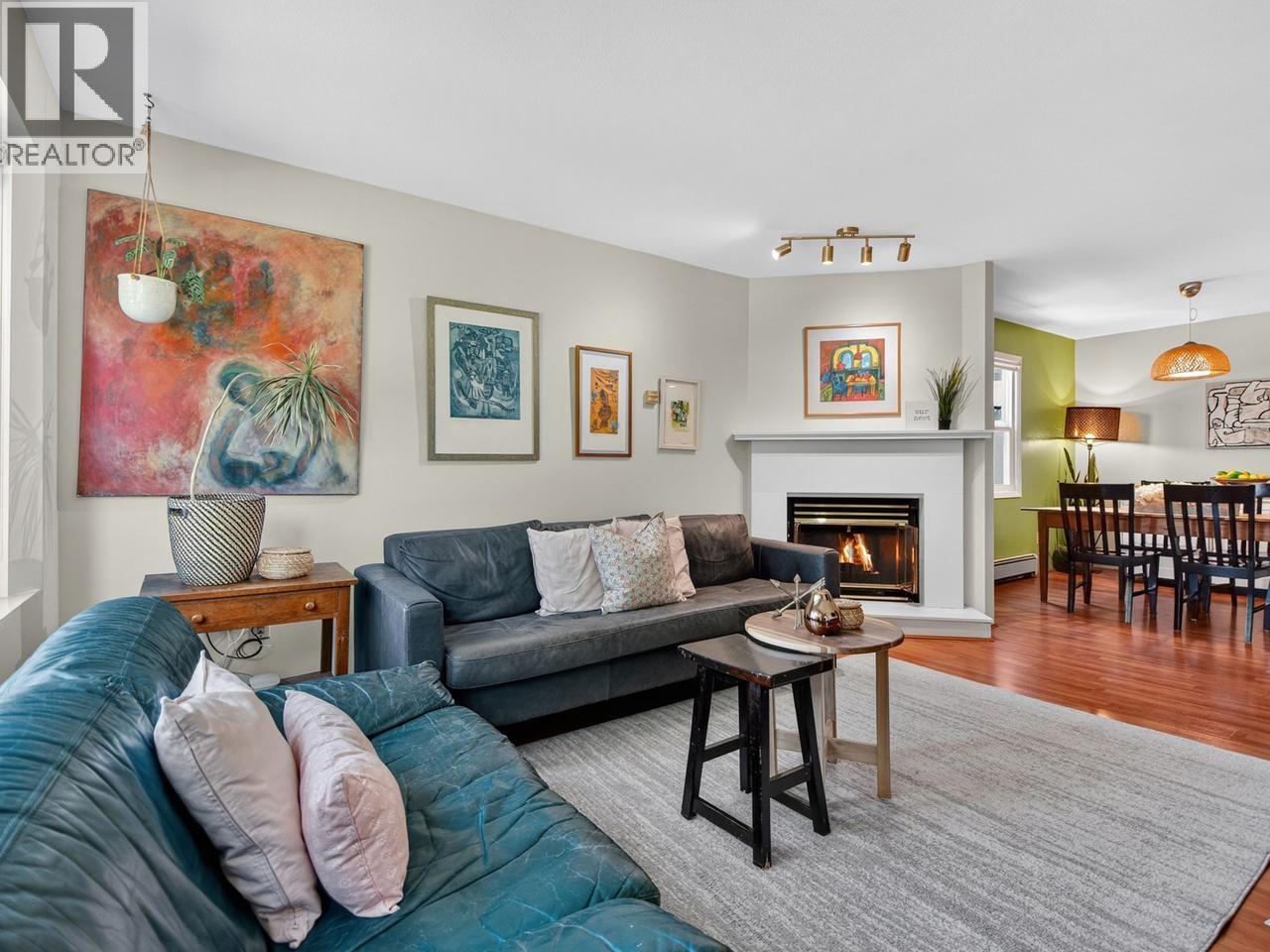 2128 ADANAC STREET — photo 3