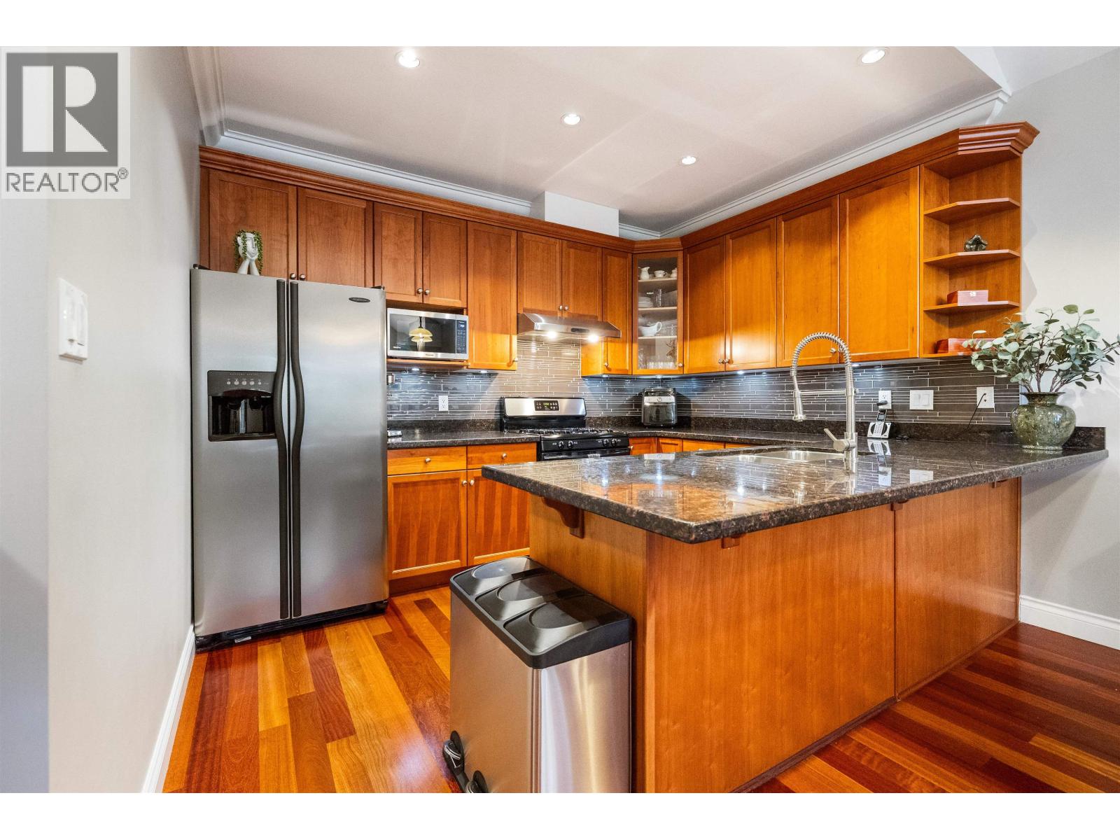 203 1642 56 STREET, Tsawwassen