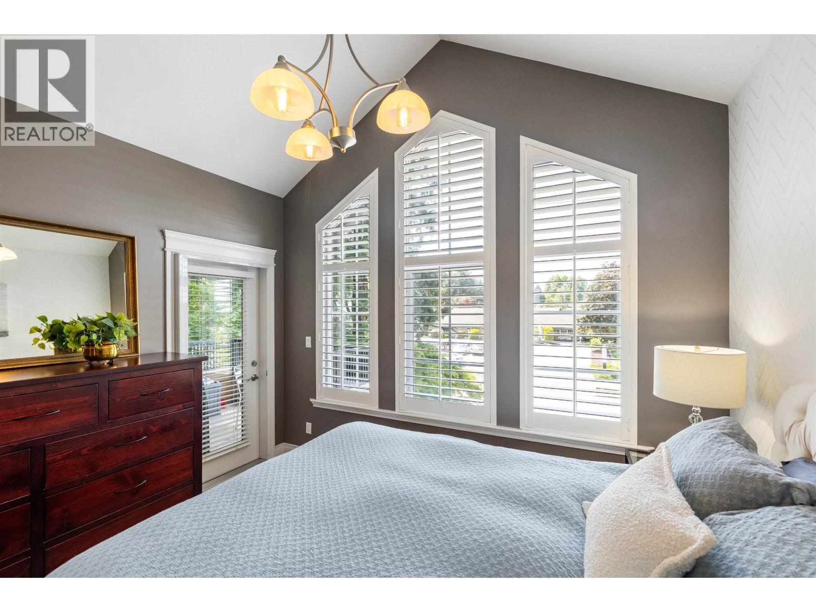 203 1642 56 STREET, Tsawwassen