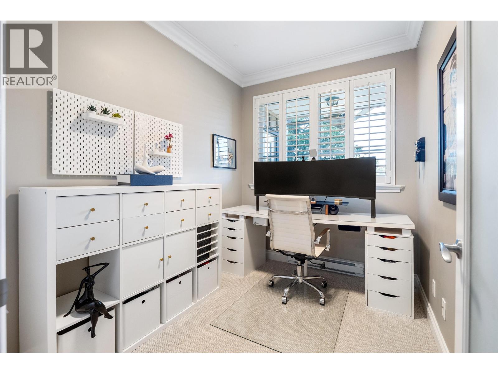 203 1642 56 STREET, Tsawwassen