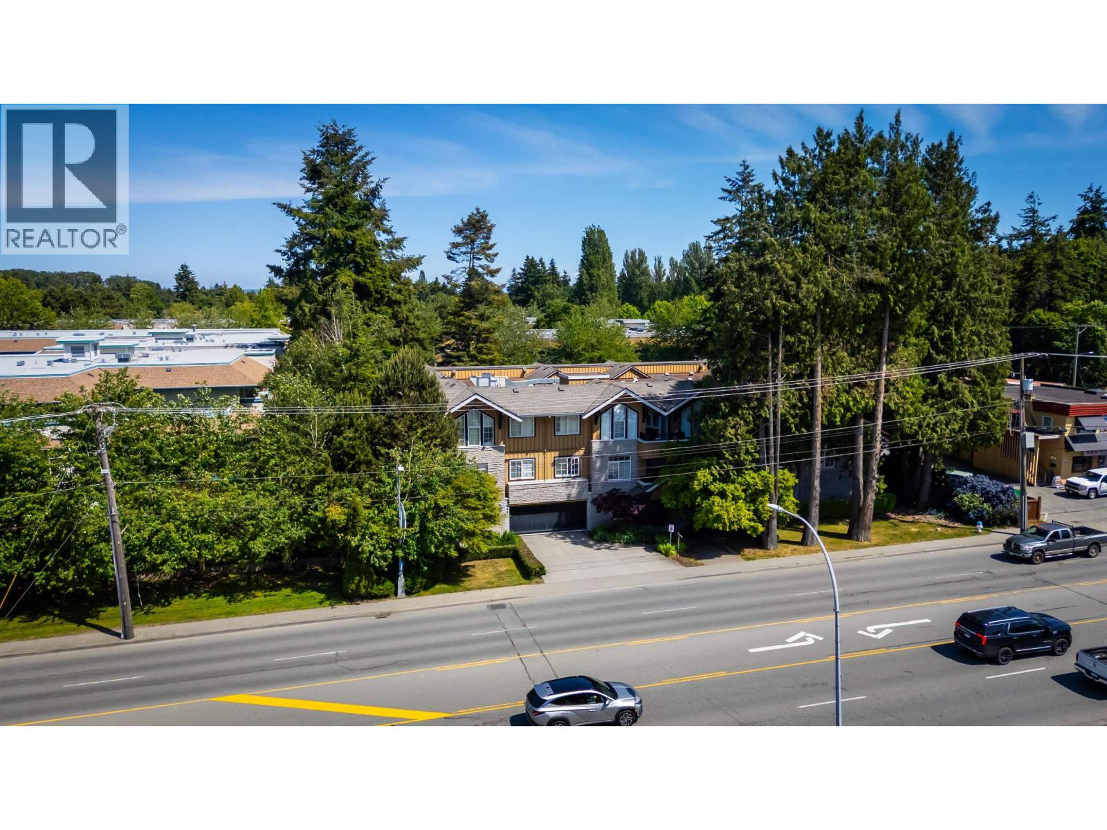 203 1642 56 STREET, Tsawwassen