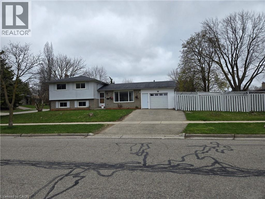 261 OVERLEA Drive - Image 2