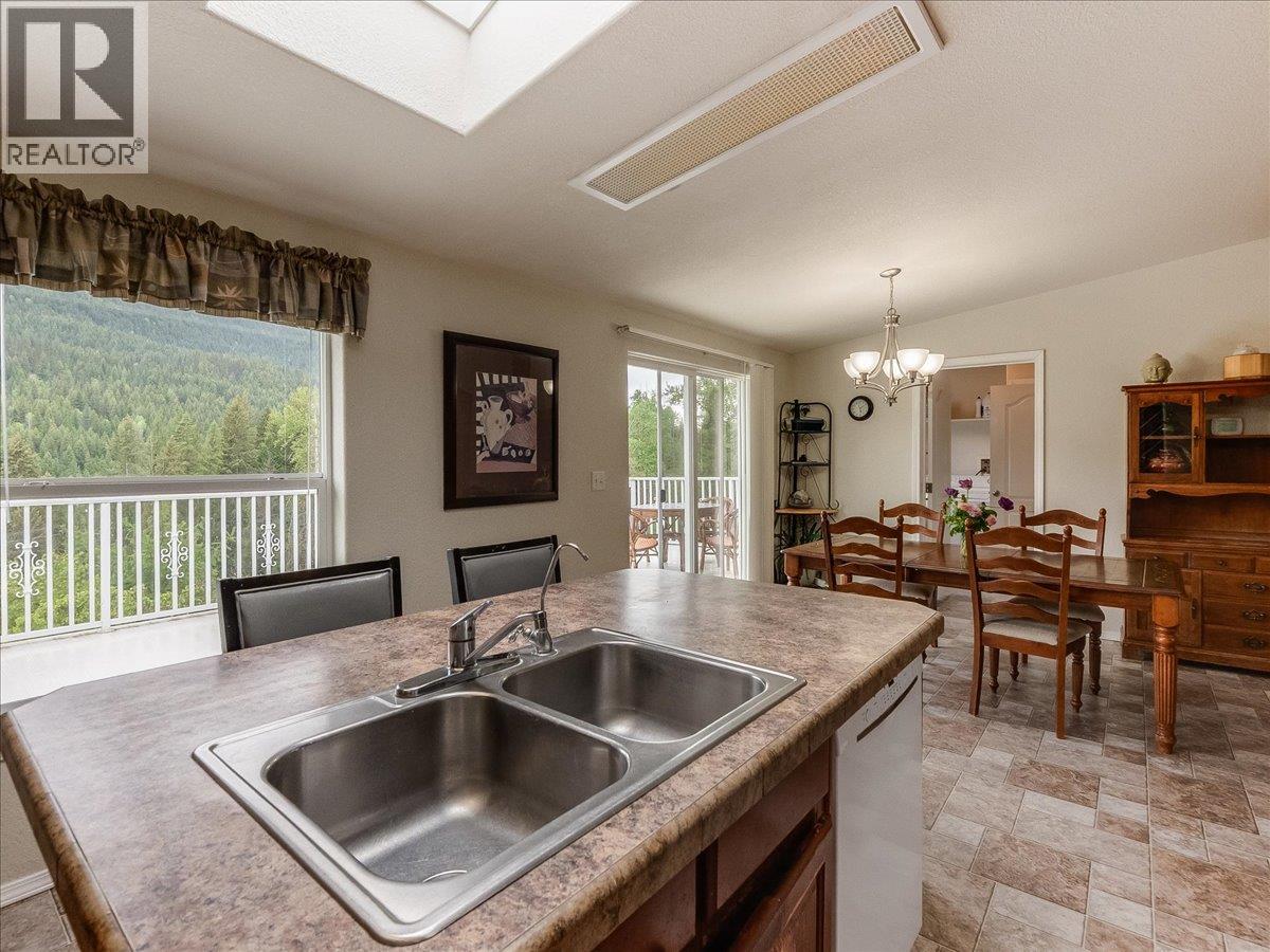 3752 Krestova Cemetery Road - 29