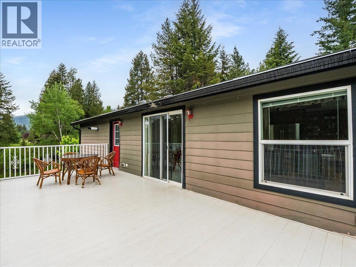 3752 Krestova Cemetery Road - 46