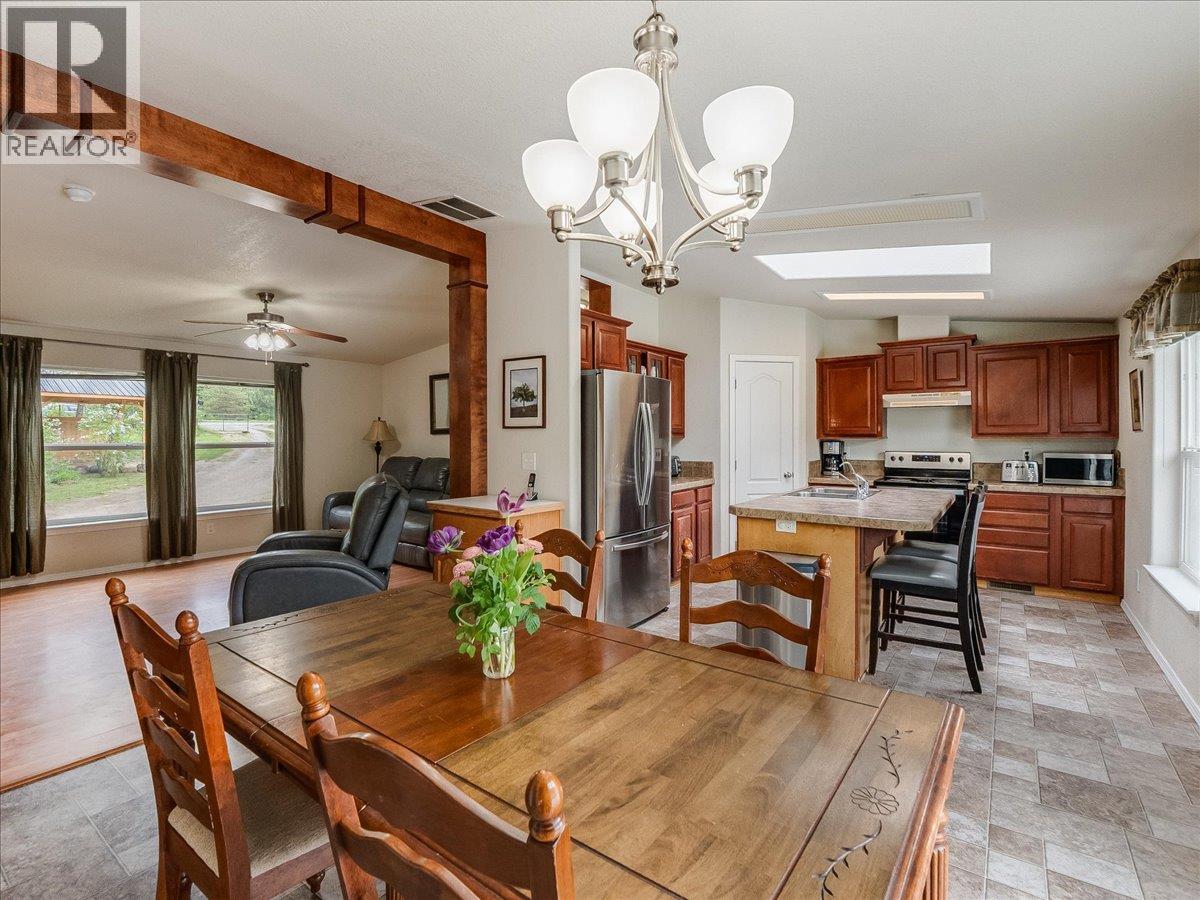 3752 Krestova Cemetery Road - 32