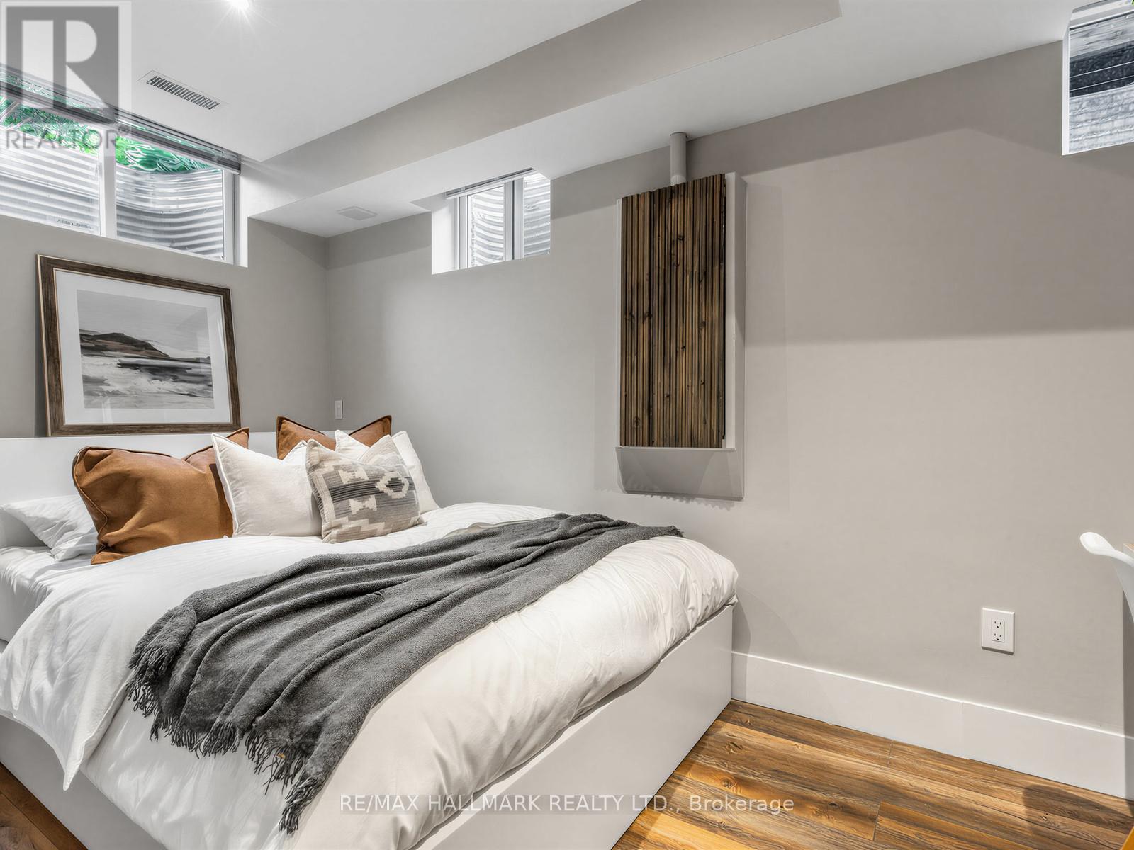 4A MIDBURN AVENUE - 37