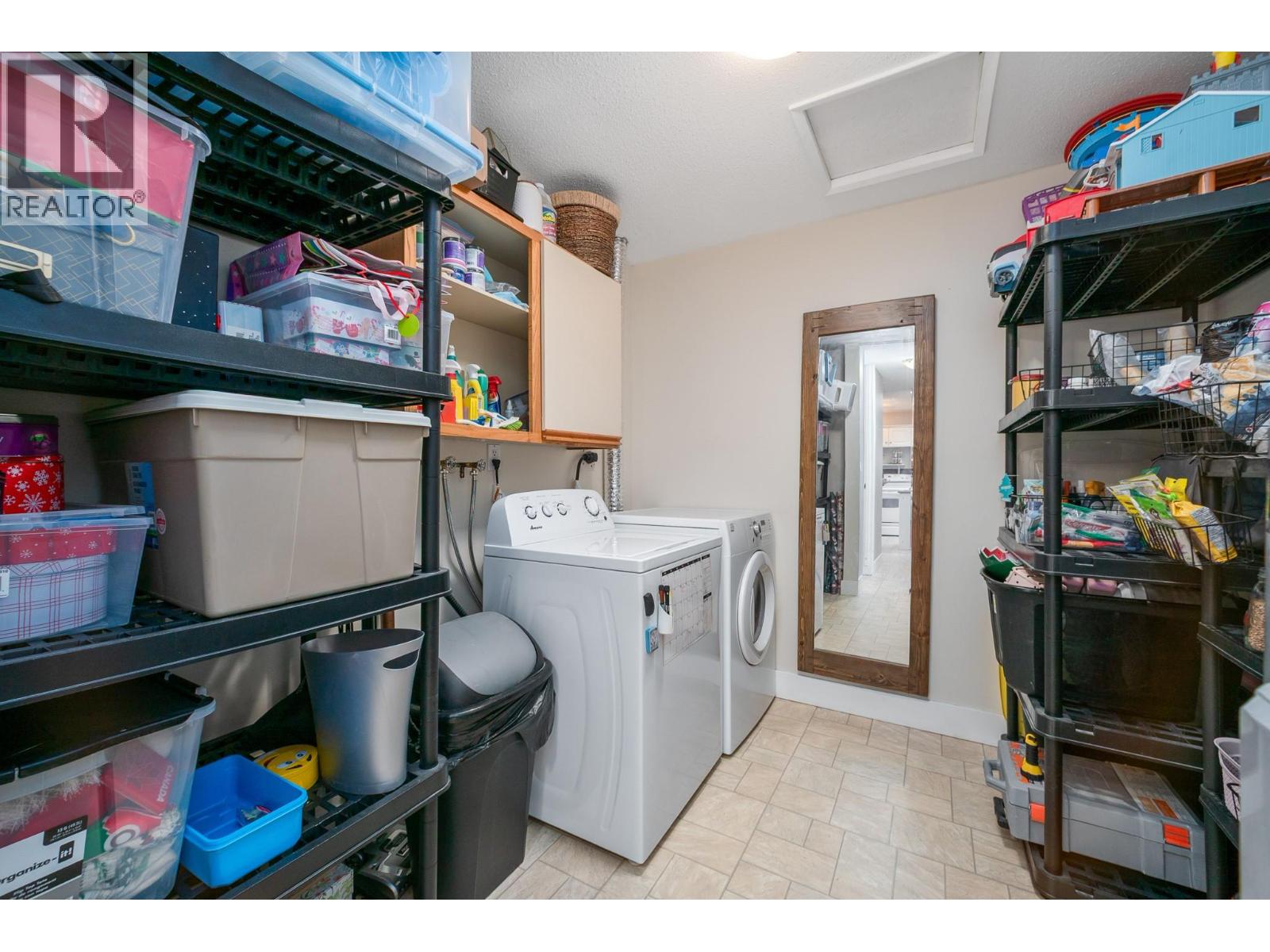 1660 Ufton Court Unit# 210, Kelowna