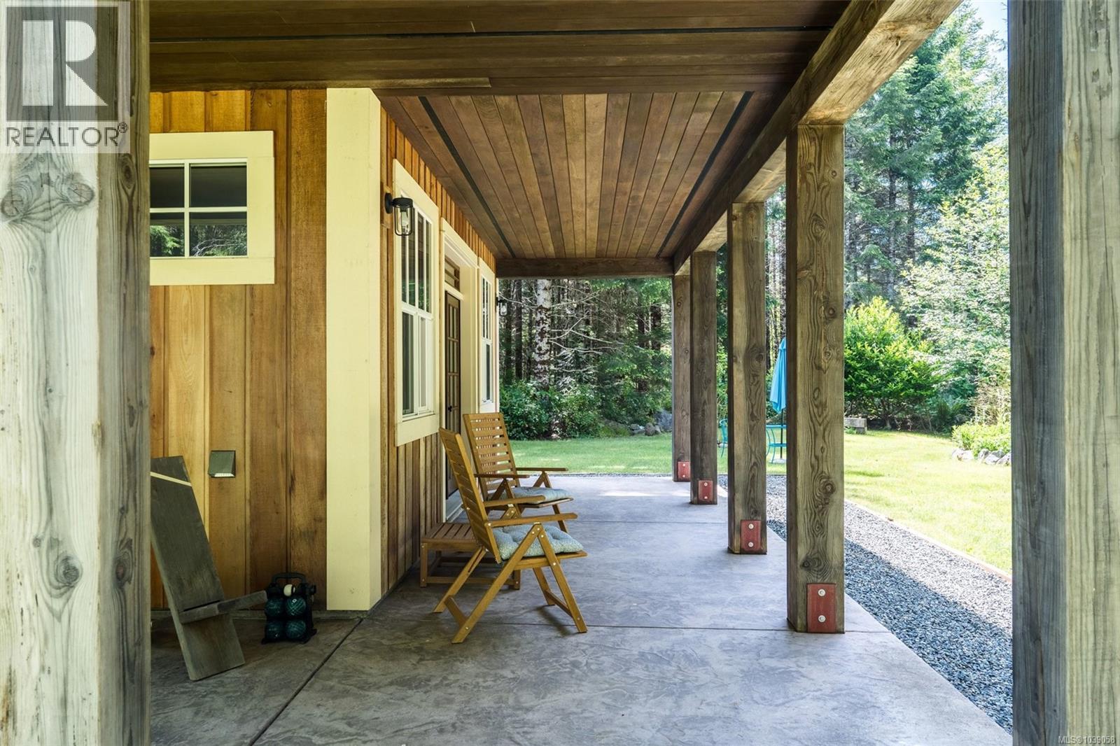 3890 Trailhead Dr - 17