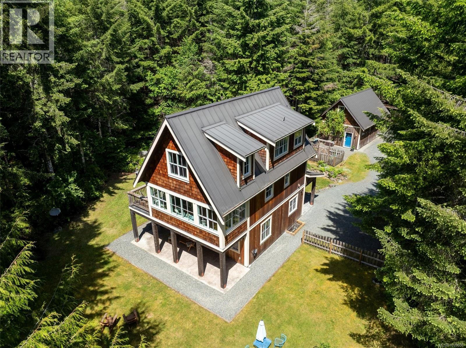 3890 Trailhead Dr - 26