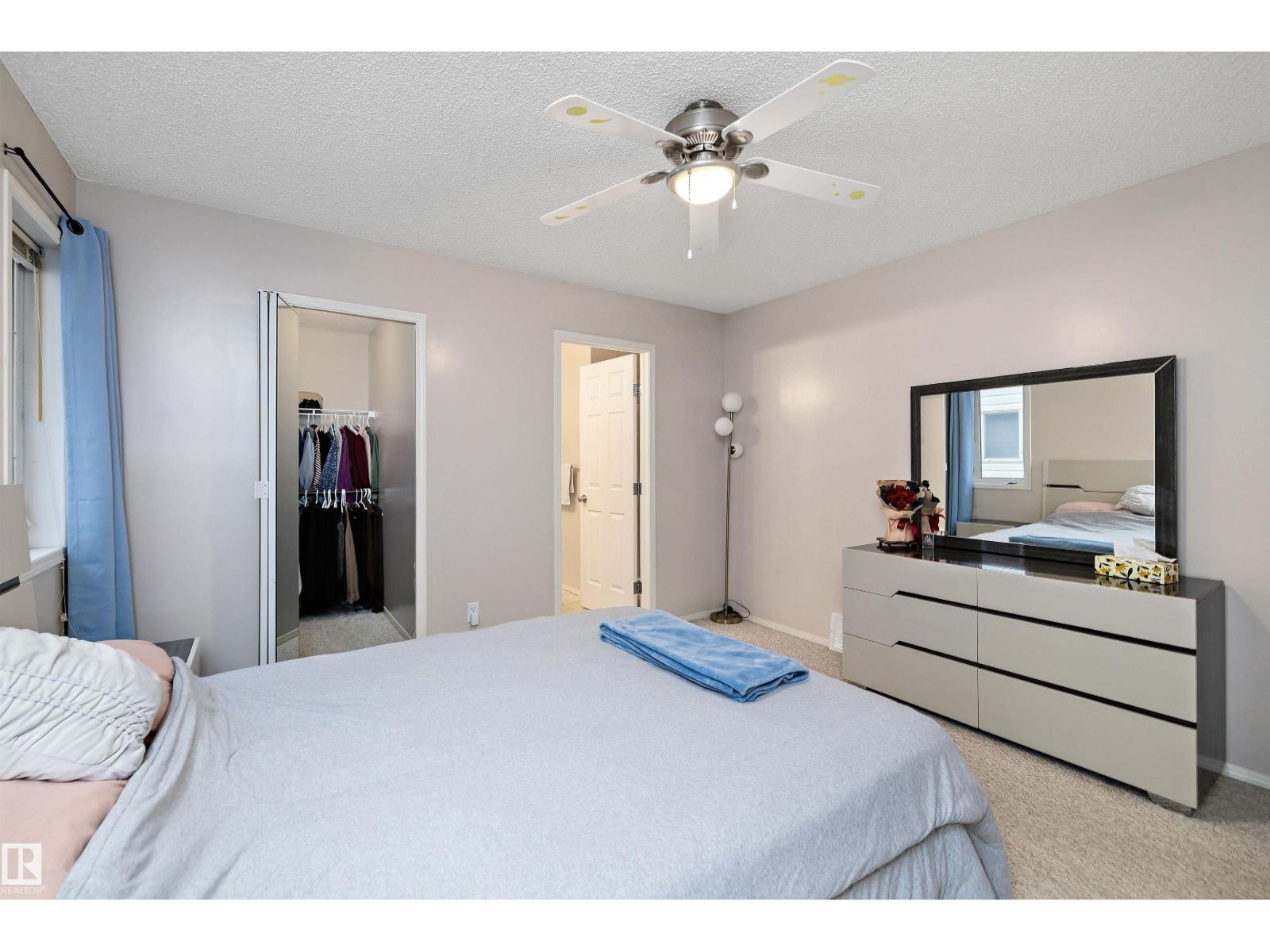9210 163 AV NW - 21