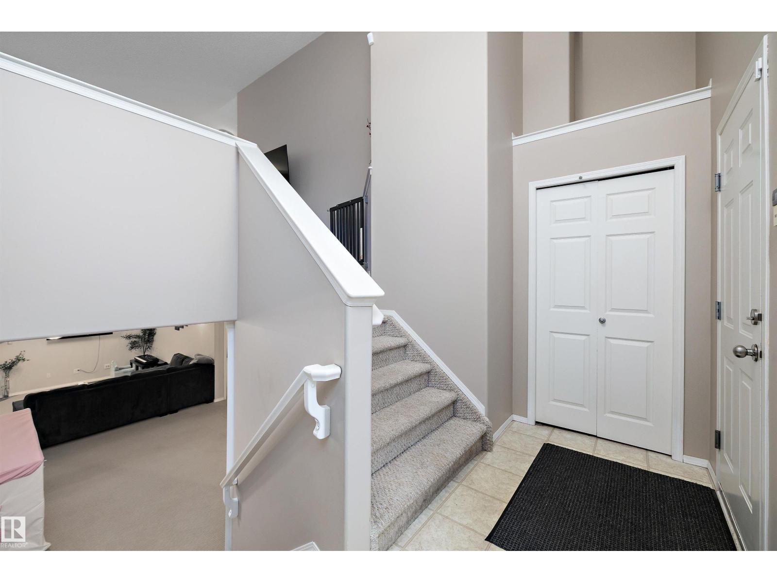 9210 163 AV NW - 5