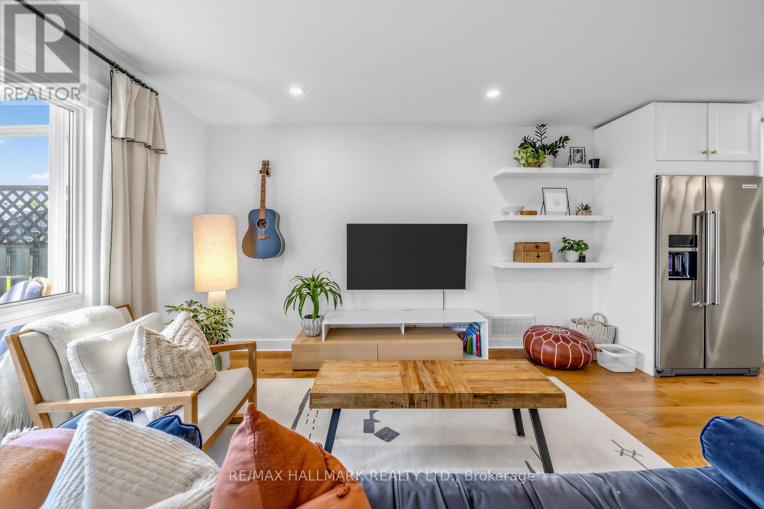 3246 CANDELA DRIVE - 9