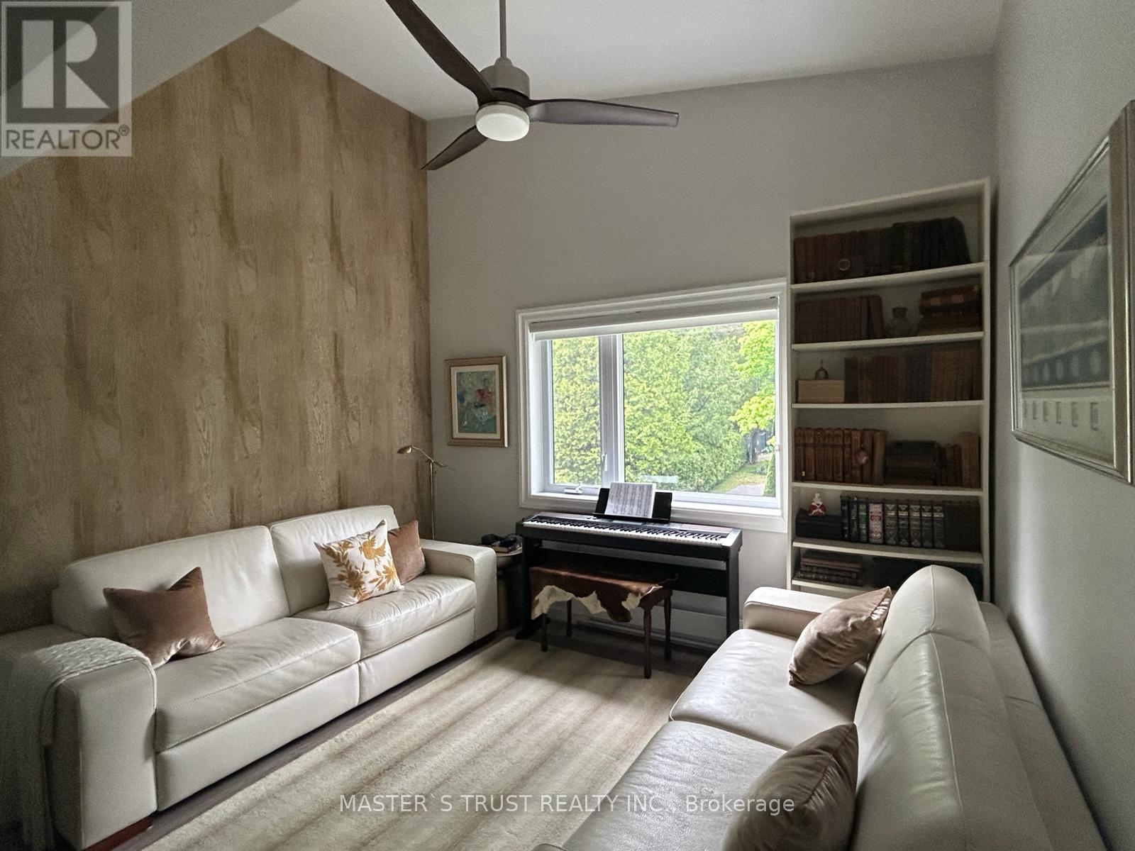 129 BEACH DRIVE - 20