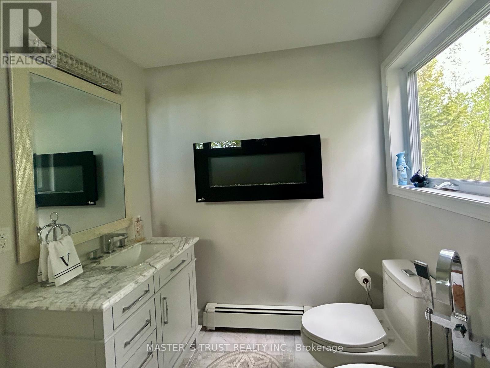 129 BEACH DRIVE - 25