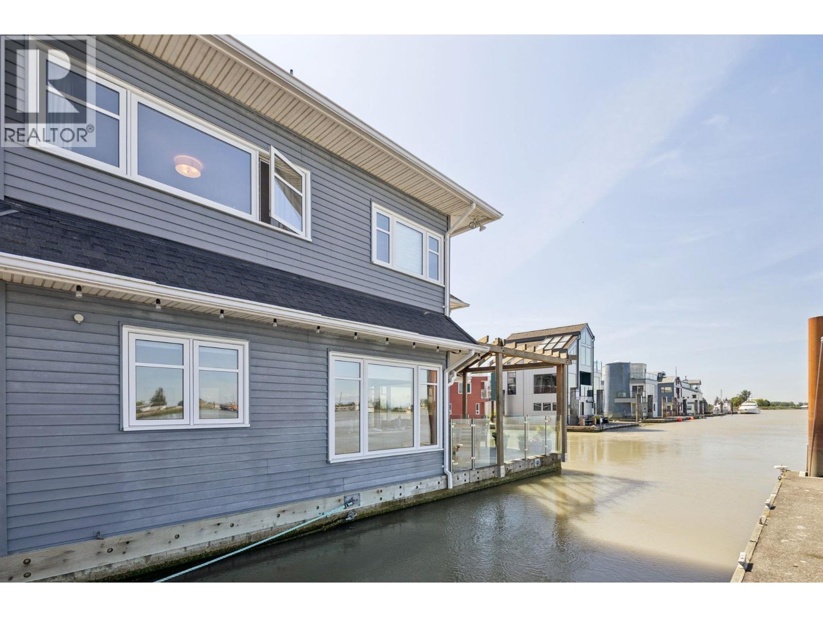 9 3473 W RIVER ROAD, Delta