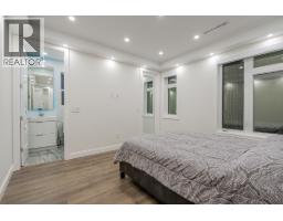 550 Richmond Street, New Westminster, BC V3L4C7 Photo 10