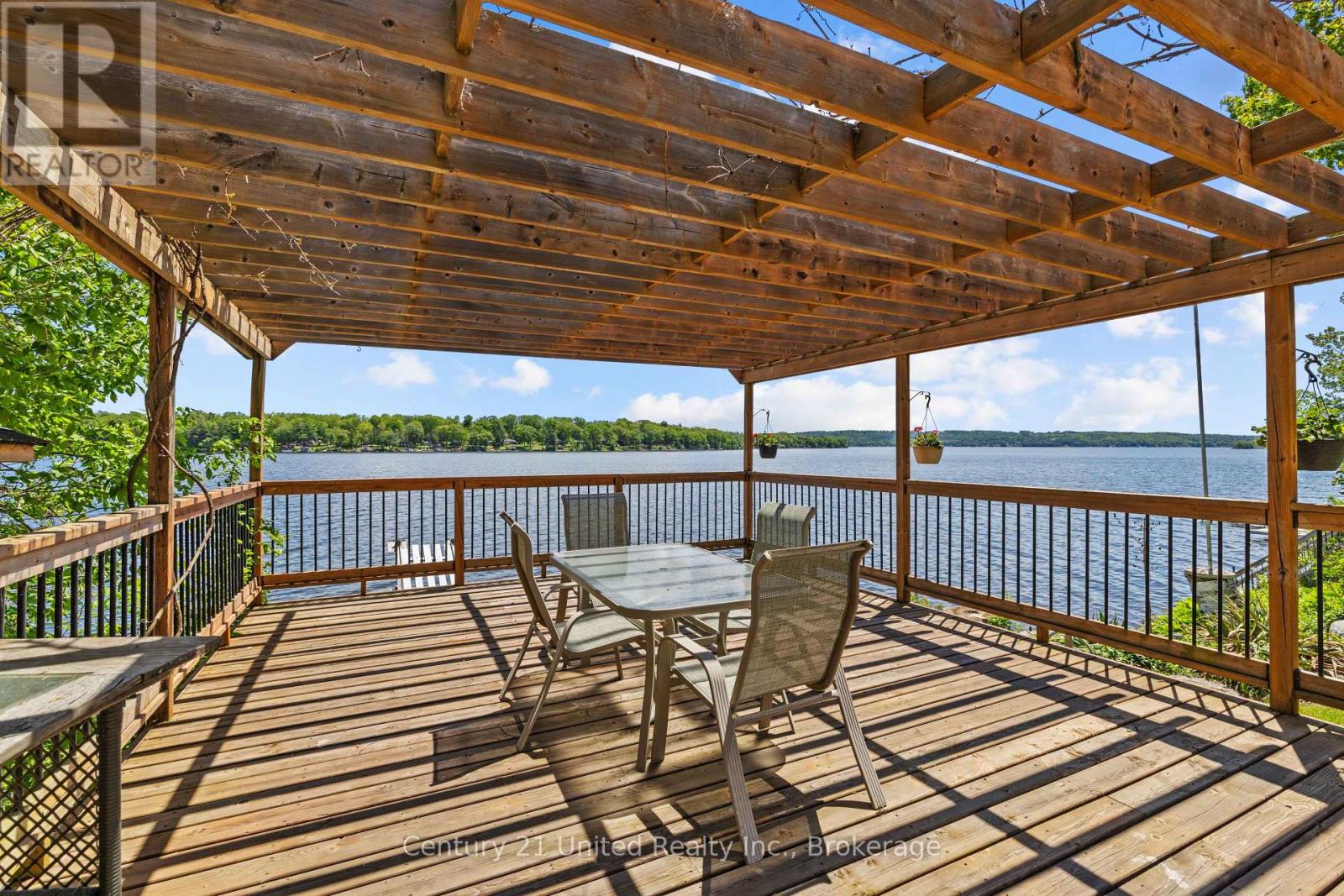 825 SOUTHVIEW DRIVE - 36